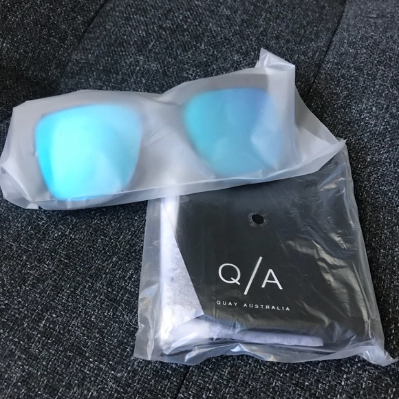 Quay Supine Square Frame Sunglasses - Picture 8 of 8